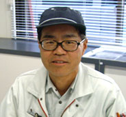 工事部課長のカメヤマです 茅ヶ崎,鎌倉,藤沢の雨漏り・屋根・瓦・棟・修理・葺き替え 工事なら屋根プロ110番 トステム認定施工店